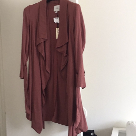 Jacket - Picture 1 of 3